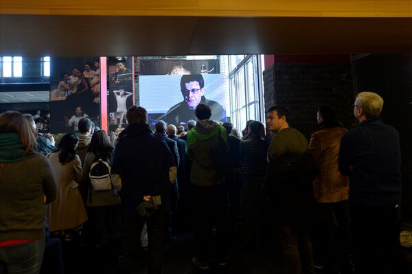 Комеморација глумцу Небојши Глоговцу у ЈДП  - Sputnik Србија