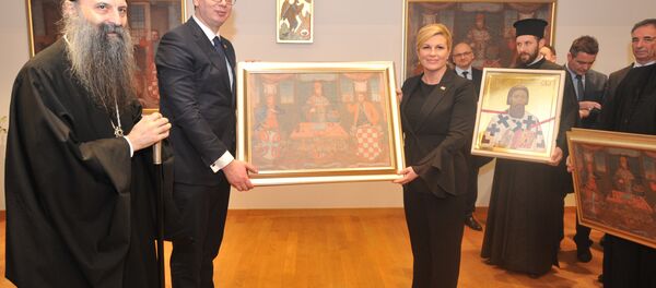 Митрополит Загребачко-љубљански Порфирије, Александар Вучић и Колинда Грабар Китаровић у Загребу. - Sputnik Србија