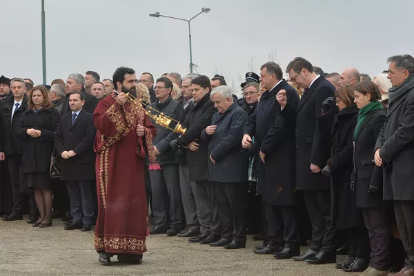 Централна државна церемонија обележавања Дана државности у Меморијалном комплексу у Орашцу. Централна државна церемонија обележавања Дана државности у Меморијалном комплексу у Орашцу. - Sputnik Србија