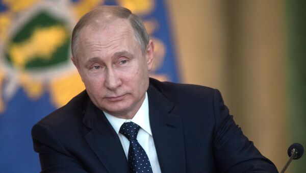 Predsednik Rusije Vladimir Putin na sastanku proširenog kolegijuma Državnog tužilaštva - Sputnik Srbija