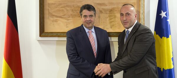 Зигмар Габријел и Рамуш Харадинај Зигмар Габријел и Рамуш Харадинај - Sputnik Србија