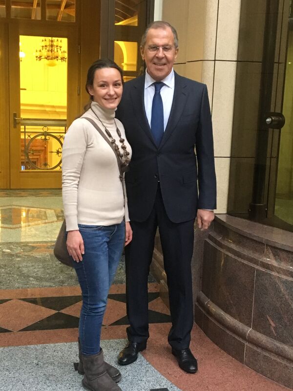 Министар спољних послова Русије Сергеј Лавров и новинарка Спутњика Оливера Икодиновић - Sputnik Србија