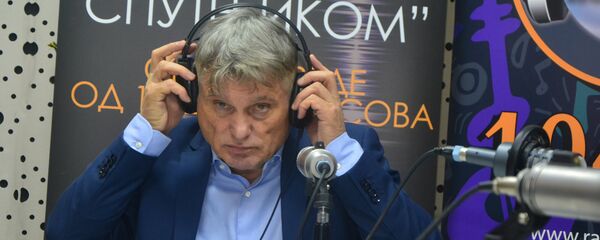 Miroslav Lazanski Miroslav Lazanski - Sputnik Srbija