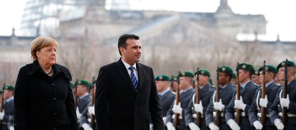 Немачка канцеларка Анегела Меркел и премијер Македоније Зоран Заев - Sputnik Србија