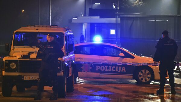 Policija ispred ambasade SAD u Podgorici posle napada 02.22.2018 - Sputnik Srbija