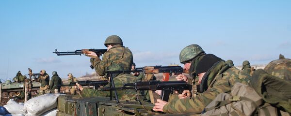 Ustanici Donjecke Narodne Republike na liniji razdvajanja - Sputnik Srbija