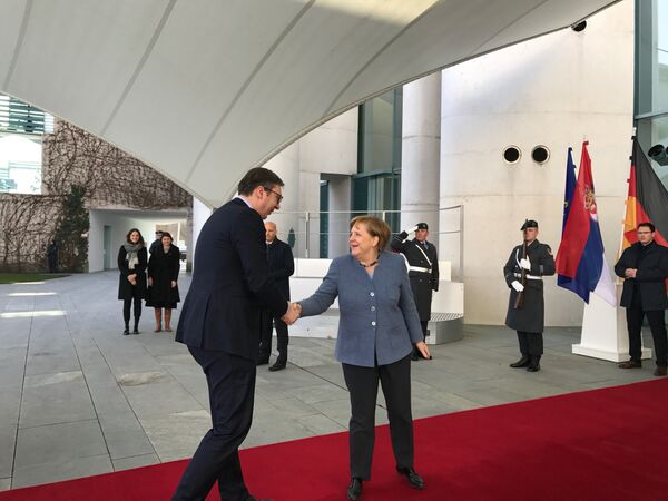 Председник Србије Александар Вучић и немачка канцеларка Ангела Меркел Председник Србије Александар Вучић и немачка канцеларка Ангела Меркел - Sputnik Србија