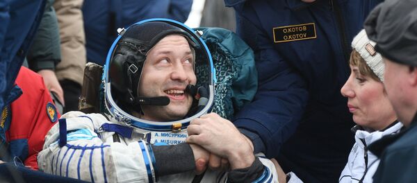 Посада Брода Сојуз Посада Брода Сојуз - Sputnik Србија