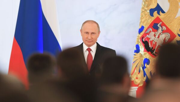 Predsednik Rusije Vladimir Putin se obraća Fedaralnoj skupštini - Sputnik Srbija
