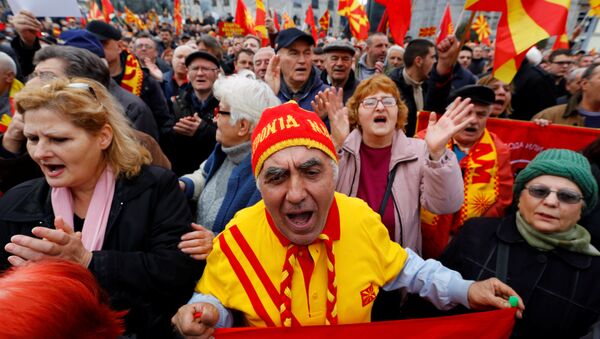 Протести у Скопљу против промене имена Македоније - Sputnik Србија