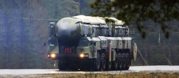 Ракета РС-12 Топољ Ракета РС-12 Топољ - Sputnik Србија