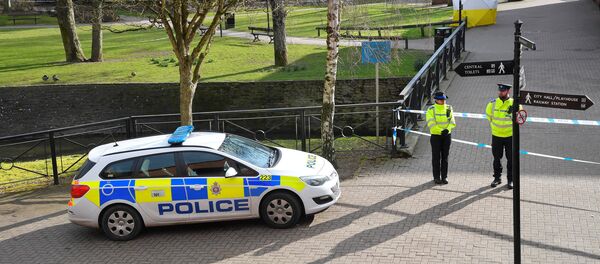 Policija na mestu gde je navodno otrovan bivši obaveštajac Sergej Skripalj, Policija na mestu gde je navodno otrovan bivši obaveštajac Sergej Skripalj, - Sputnik Srbija