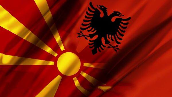 Makedonska i Albanka zastava - Sputnik Srbija