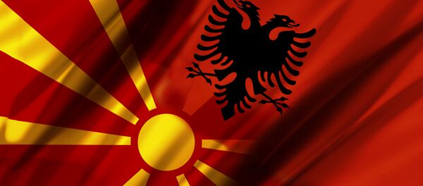 Македонска и Албанка застава - Sputnik Србија