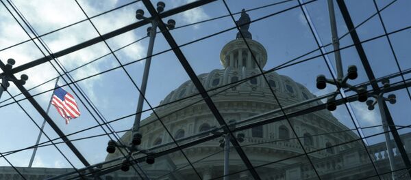 Поглед на Капитол у Вашингтону Поглед на Капитол у Вашингтону - Sputnik Србија