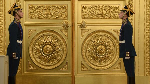 (НЕ)КОРЕКТНО Мистерија из дебелих врата! Свет чека, шта се то спрема – На кога си кренула, Европо?