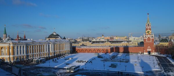 Pogled na moskovski Kremlj sa zvonika Ivana Groznog. - Sputnik Srbija