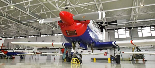 Avion Lasta - Sputnik Srbija