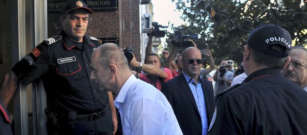 Милан Кнежевић улази у Суд - Sputnik Србија