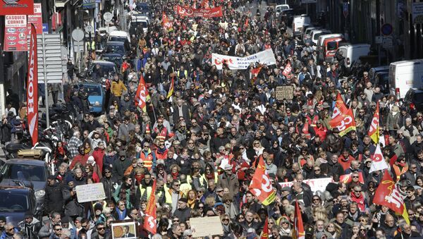 Štrajk sindikata u Francuskoj - Sputnik Srbija