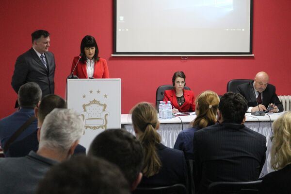 Međunarodna konferencija volonterskih organizacija iz Evrope koje se bave očuvanjem spomenika i istorijskog pamćenja na sovjetske vojnike koji su poginuli prilikom oslobađanja evropskog kontinenta u Drugom svetskom ratu - Sputnik Srbija