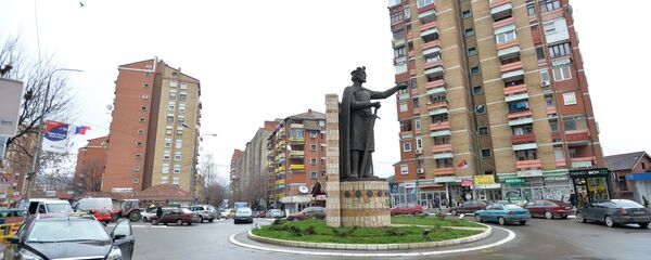 Trg u severnom delu Kosovske Mitrovice Trg u severnom delu Kosovske Mitrovice - Sputnik Srbija