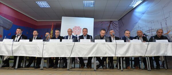 Заједничка седница одборника десет општина са српском већином на Косову и Метохији у Митровачком двору. Заједничка седница одборника десет општина са српском већином на Косову и Метохији у Митровачком двору. - Sputnik Србија