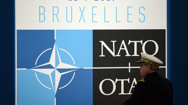 Logo NATO-a na samitu u Briselu - Sputnik Srbija