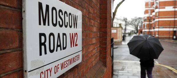 Улица Москва у близини зграде амбасаде Русије у Лондону Улица Москва у близини зграде амбасаде Русије у Лондону - Sputnik Србија