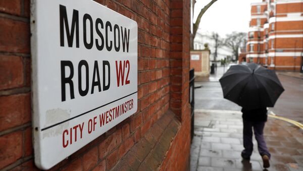 Ulica Moskva u blizini zgrade ambasade Rusije u Londonu - Sputnik Srbija