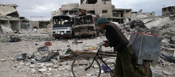 Razrušene zgrade u sirijskom gradu Duma - Sputnik Srbija