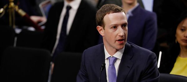 Власник Фејсбука Марк Закерберг Власник Фејсбука Марк Закерберг - Sputnik Србија