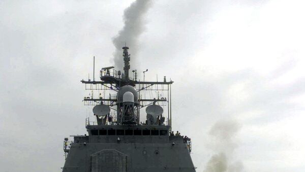 Лансирање ракета томахавк са америчке крстарице УСС Филипинско море - Sputnik Србија