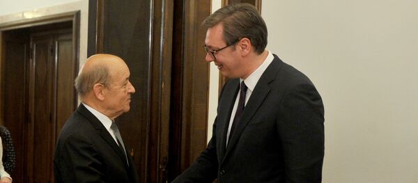 Александар Вучић и Жан-Ив Ле Дријан - Sputnik Србија