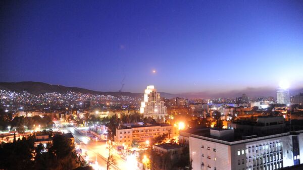 Raketa iznad Damaska - Sputnik Srbija