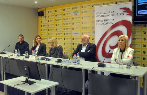 Дијалог о Косову: Ставови грађана Србије о решавању статуса Косова - представљање истраживања јавног мњења - Sputnik Србија