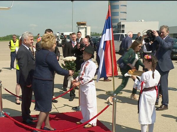 Свечани пријем Валентине Матвијенко уна аеродрому у Бањалуци - Sputnik Србија