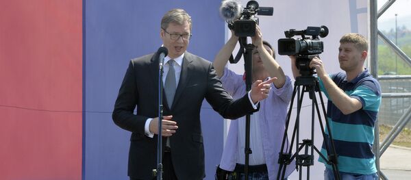 Председник Србије Александар Вучић у Нишу Председник Србије Александар Вучић у Нишу - Sputnik Србија