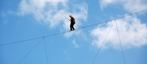 Ход по жици - Sputnik Србија