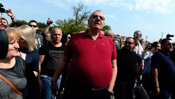 Lider Srpske radikalne stranke Vojislav Šešelj na skupu u Jarku - Sputnik Srbija