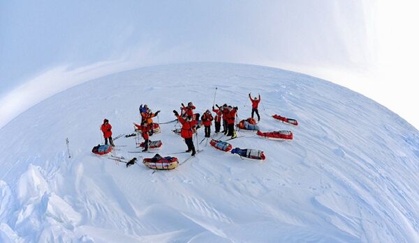 Antarktik u opasnosti: Poslednja velika divlja teritorija na kojoj moćni ukrštaju koplja - Sputnik Srbija
