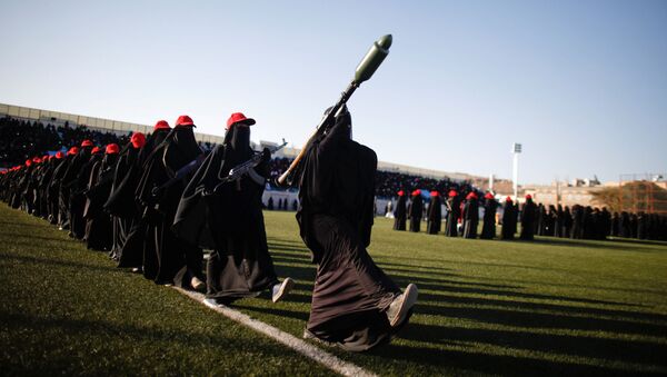 Наоружане жене из покрета Хути у Јемену - Sputnik Србија