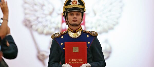 Устав Русије на инаугурацији Владимира Путина. - Sputnik Србија