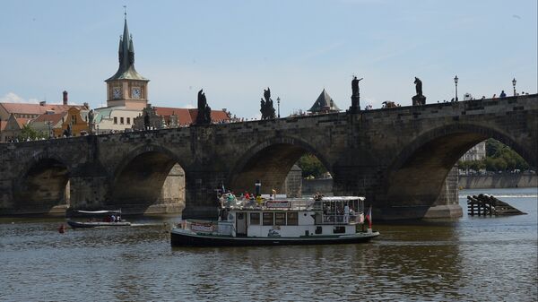 Karlov most preko reke Vltave u Pragu - Sputnik Srbija