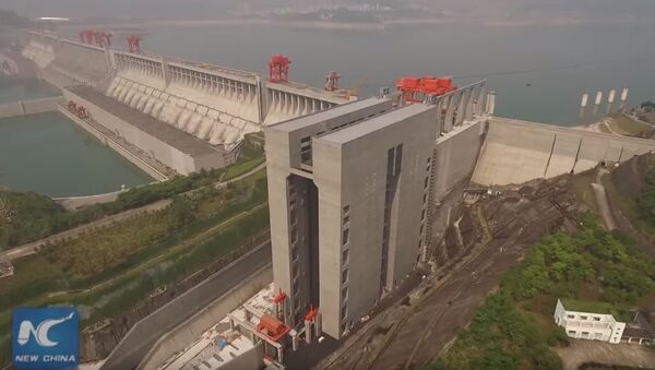Импозантна кинеска хидроелектрана “Три кланца”, једна је од највећих у свету. - Sputnik Србија