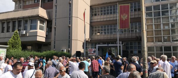 Протести ДФ-а у Подгорици и подршка ухапшеним члановима који су у затвору Спуж - Sputnik Србија