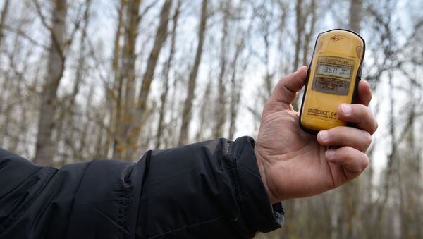 Дозиметар који указује на ниво радијације у Чернобиљу. - Sputnik Србија