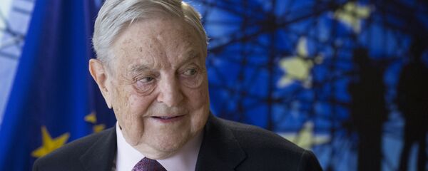Džordž Soroš u sedištu EU u Briselu. - Sputnik Srbija
