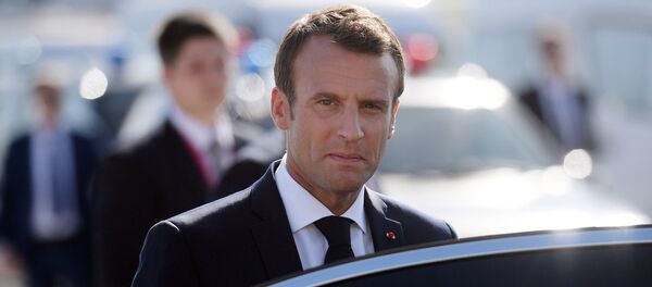 Председник Француске Емануел Макрон на Међунардном економском форуму 2018 у Санкт Петербургу - Sputnik Србија