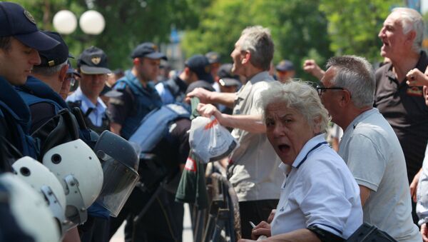 Протест у знак подршке Николи Груевском у Скопљу - Sputnik Србија